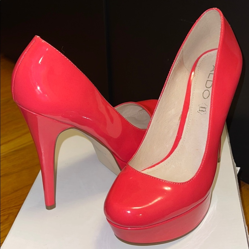 Worn ONCE - Aldo Heels